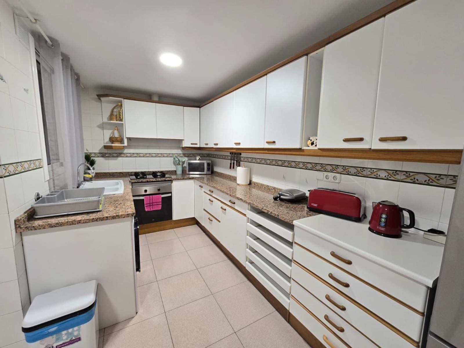 Rooms Villaroel บาร์เซโลนา ภายนอก รูปภาพ